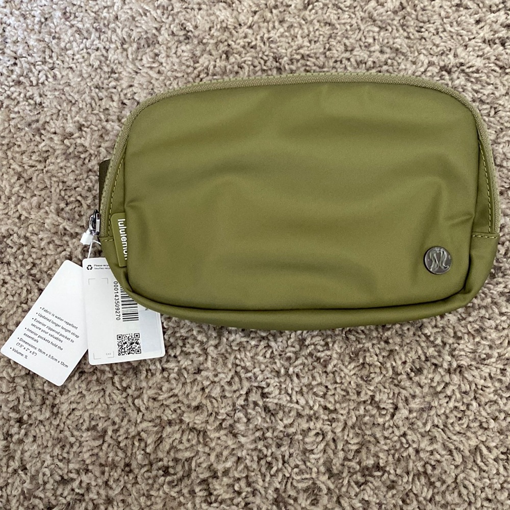Lululemon Belt Bag Bronze Green